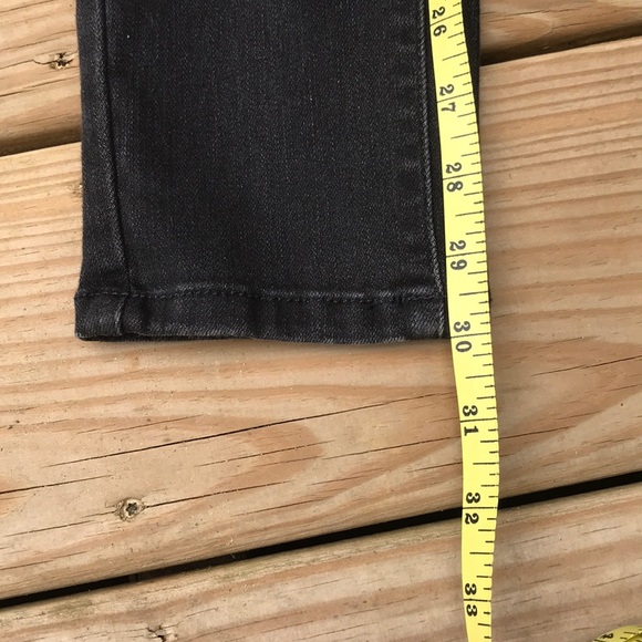 UNIVERSAL THREAD - Picture 6 of 8